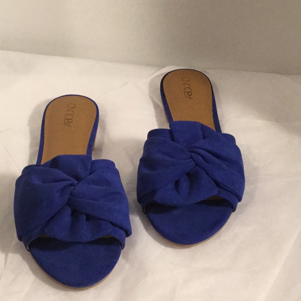 🆕 ABOUND SANDALS